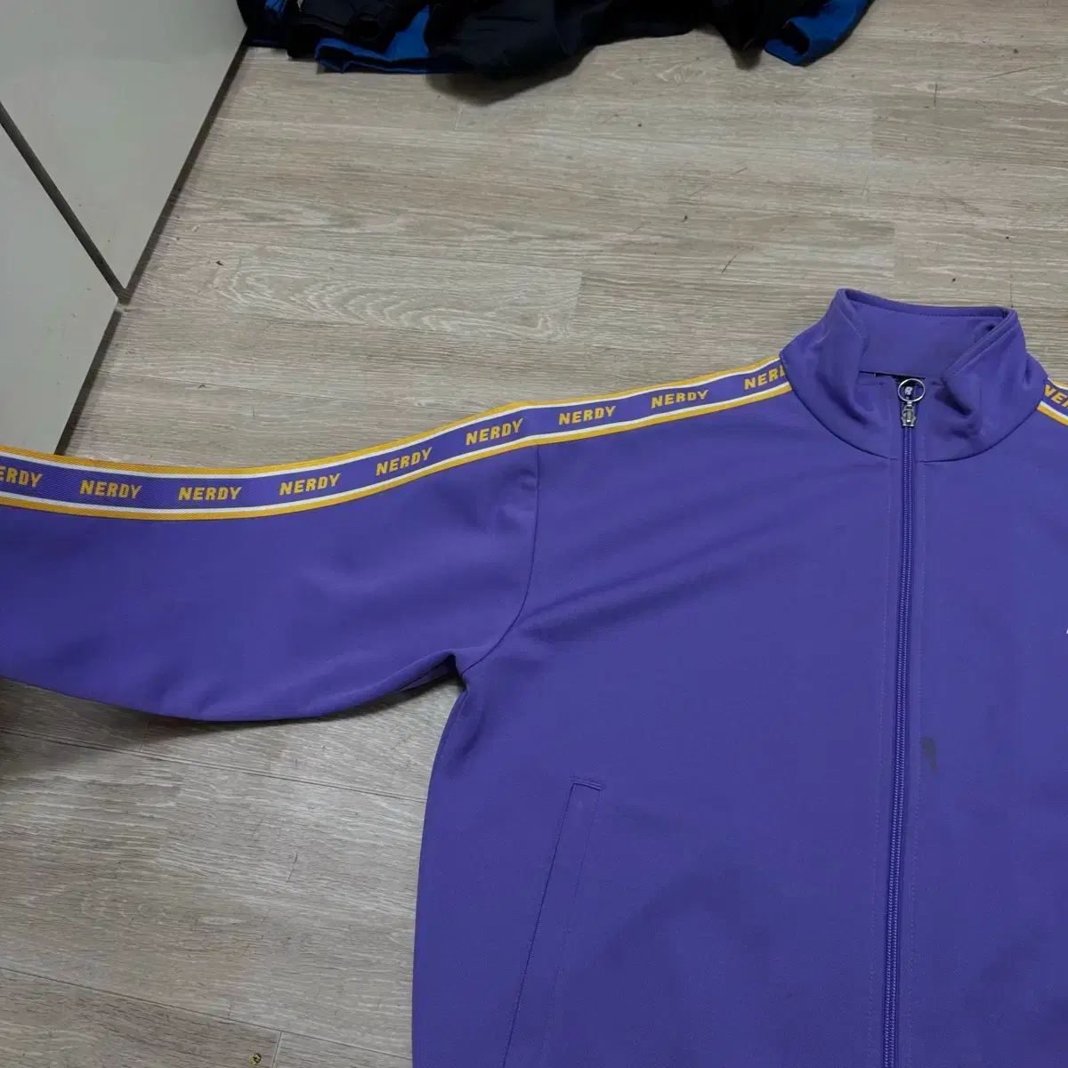 thumbnail-5